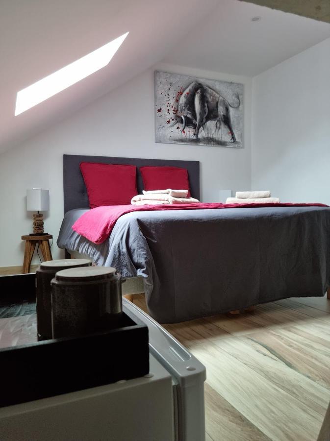 Bed and Breakfast Le 4 Montignac-Lascaux Zewnętrze zdjęcie